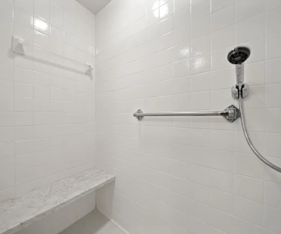 $625,000 | 3000 Glazier Way, Unit 210, Ann Arbor, MI 48105