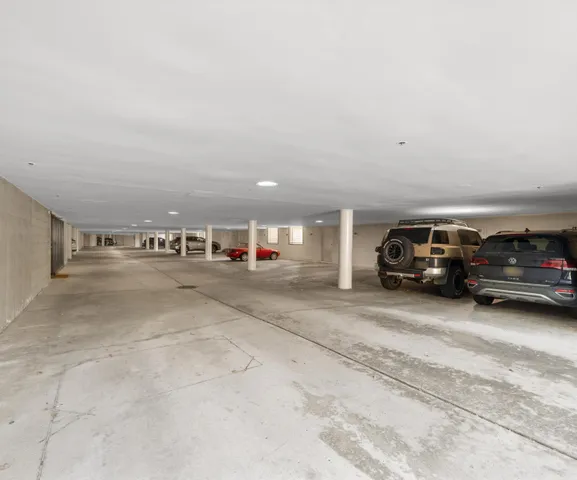 $625,000 | 3000 Glazier Way, Unit 210, Ann Arbor, MI 48105