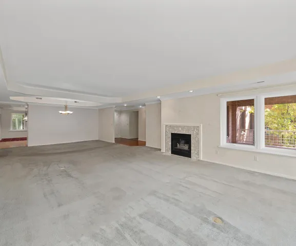 $625,000 | 3000 Glazier Way, Unit 210, Ann Arbor, MI 48105