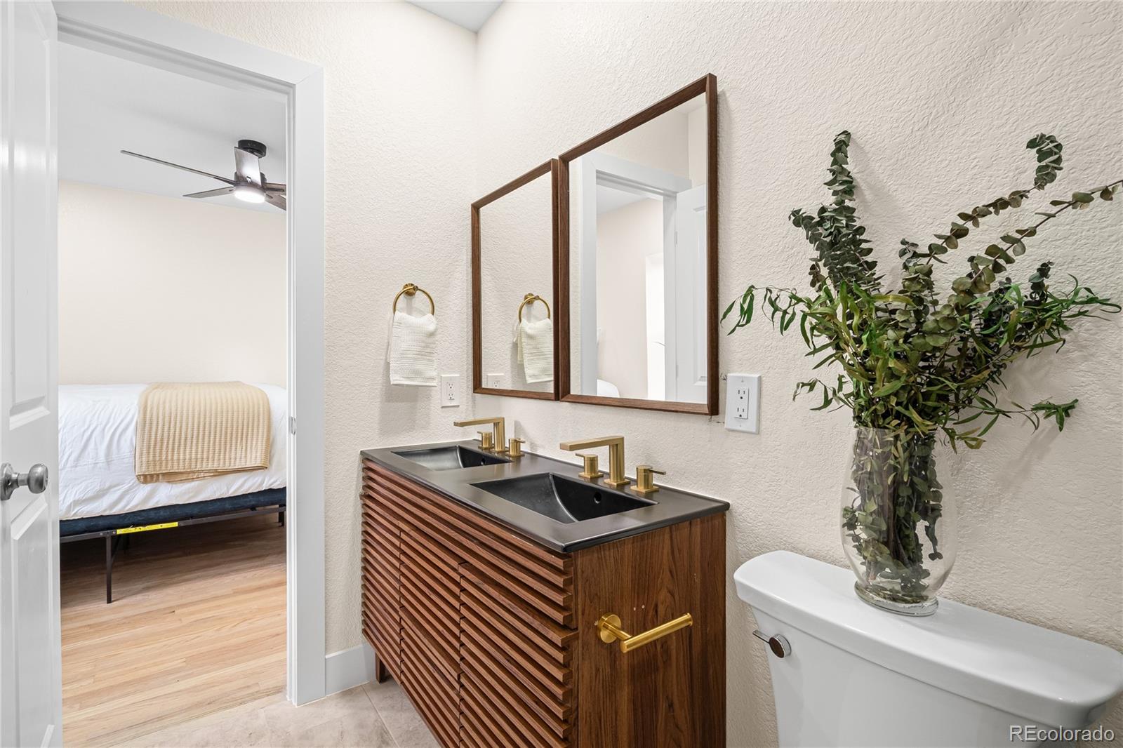 1341 Eudora Street Denver, CO 80220 - Photo 20 of 41