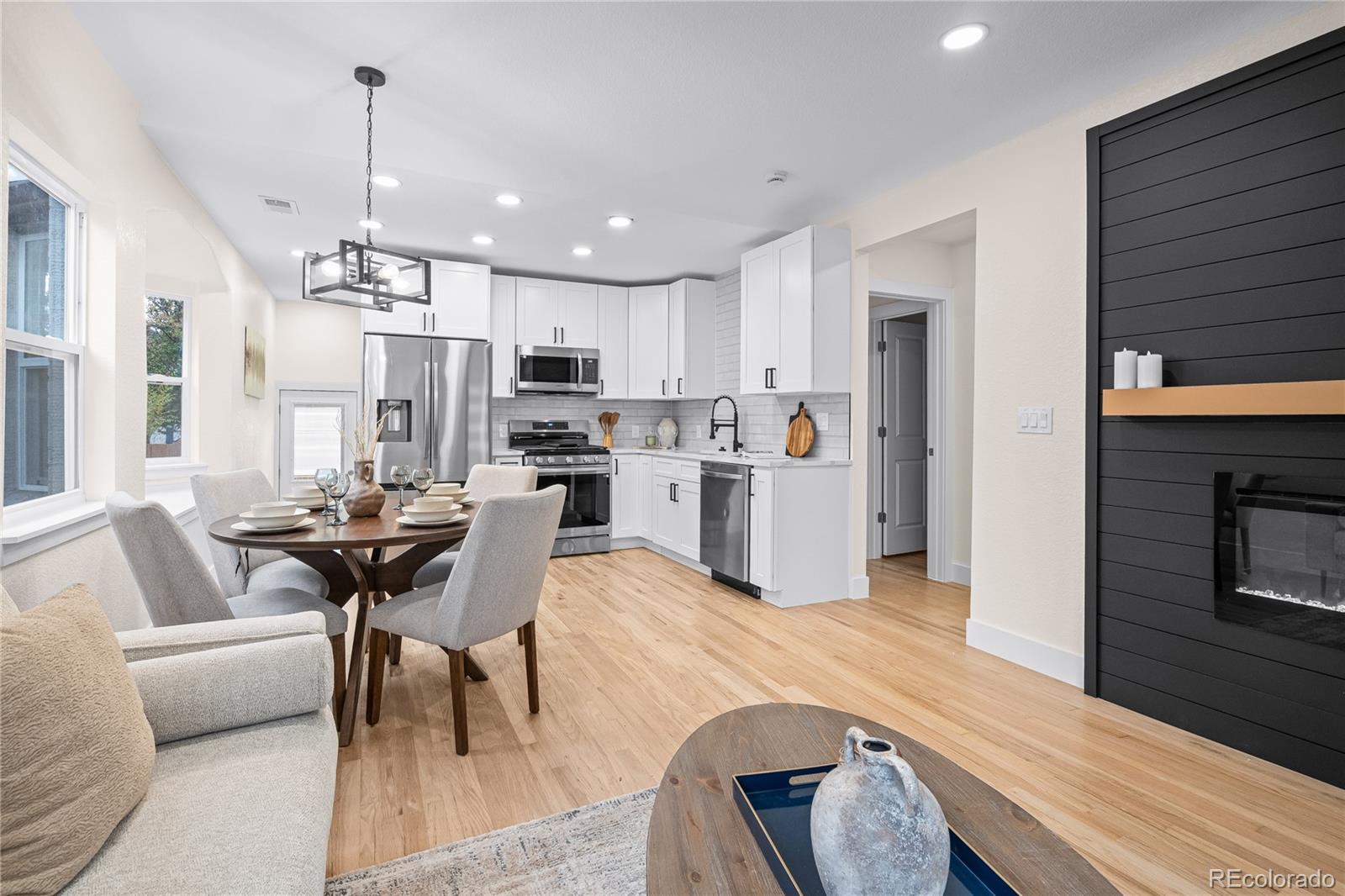 1341 Eudora Street Denver, CO 80220 - Photo 5 of 41