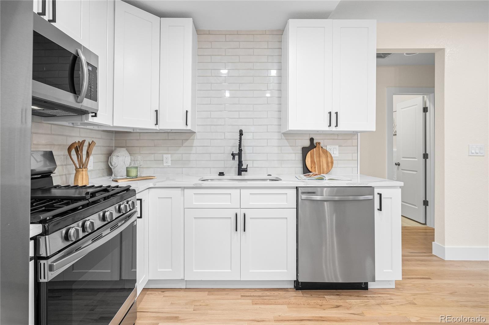 1341 Eudora Street Denver, CO 80220 - Photo 10 of 41