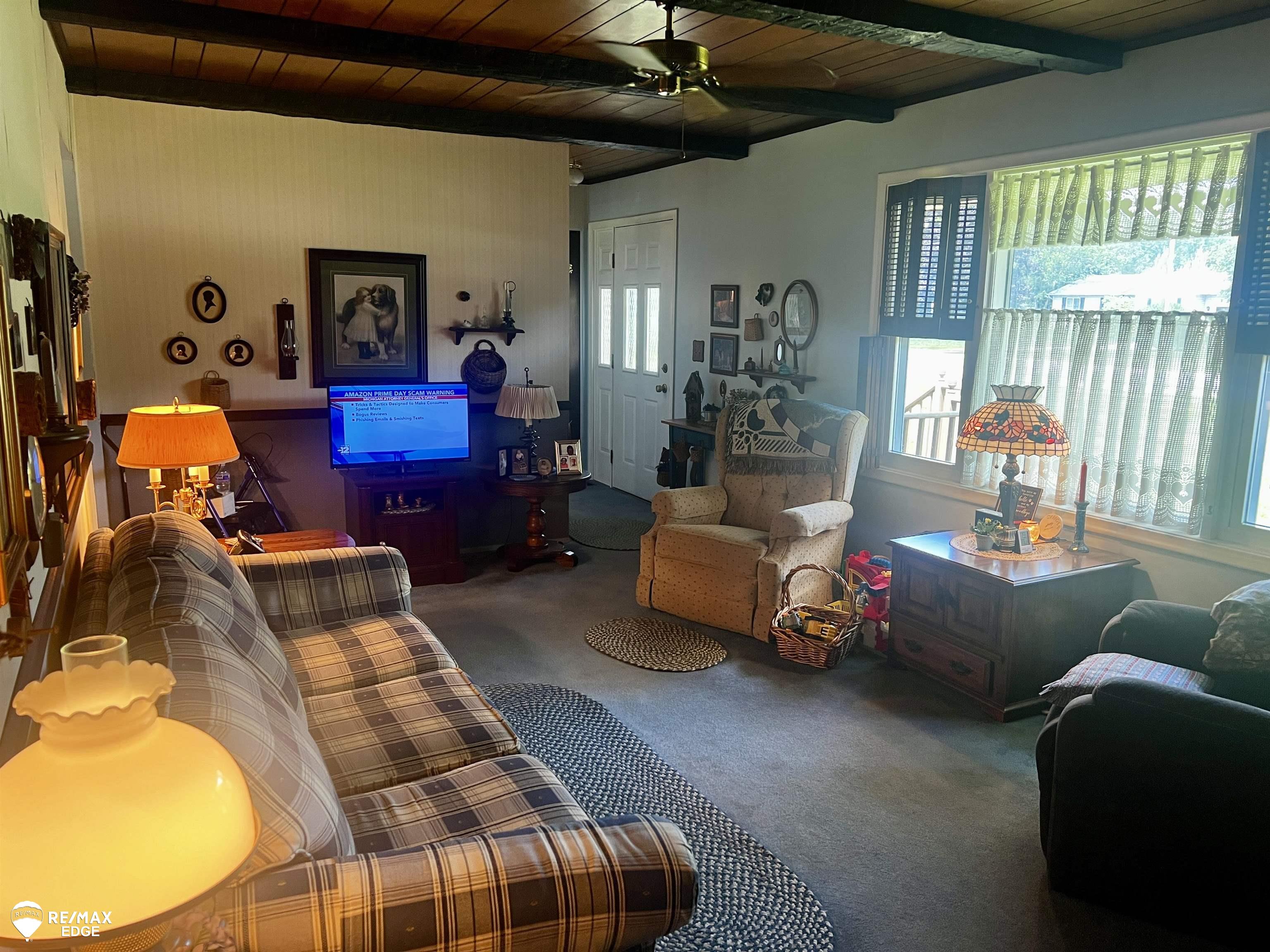 5222 East Carpenter Road Flint, MI 48506 - Photo 4 of 10
