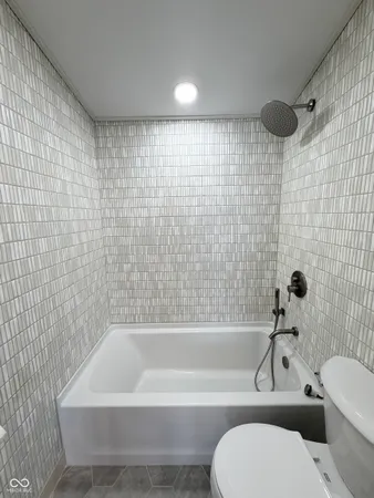 $229,900 | 6993 East County Road 1000 North, Roachdale, IN 46172