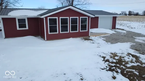 $229,900 | 6993 East County Road 1000 North, Roachdale, IN 46172