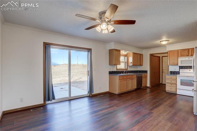 2850 South Meridian Road Colorado Springs, CO 80929 - Photo 15 of 42