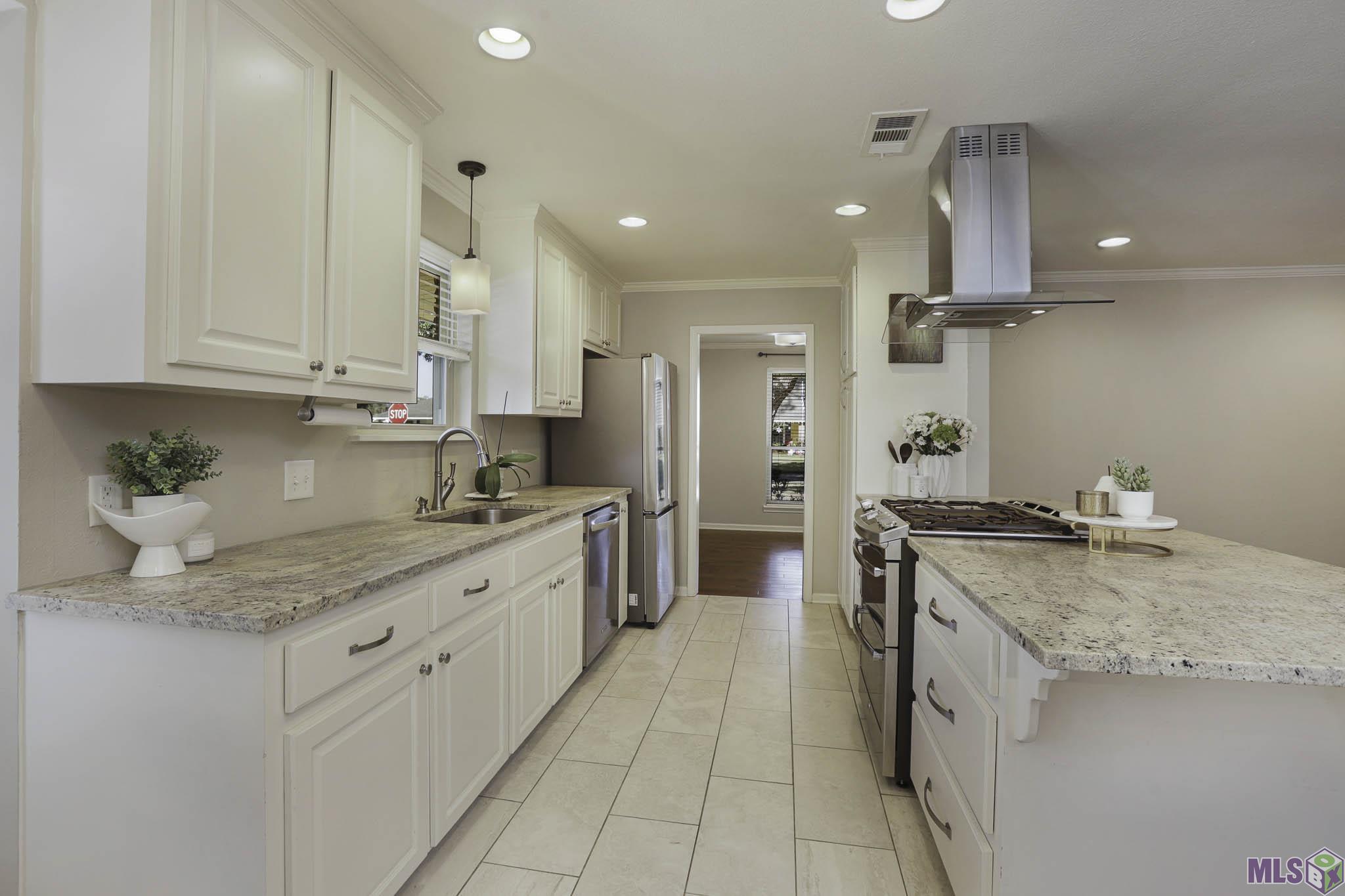 1314 Louray Drive Baton Rouge, LA 70808 - Photo 9 of 42