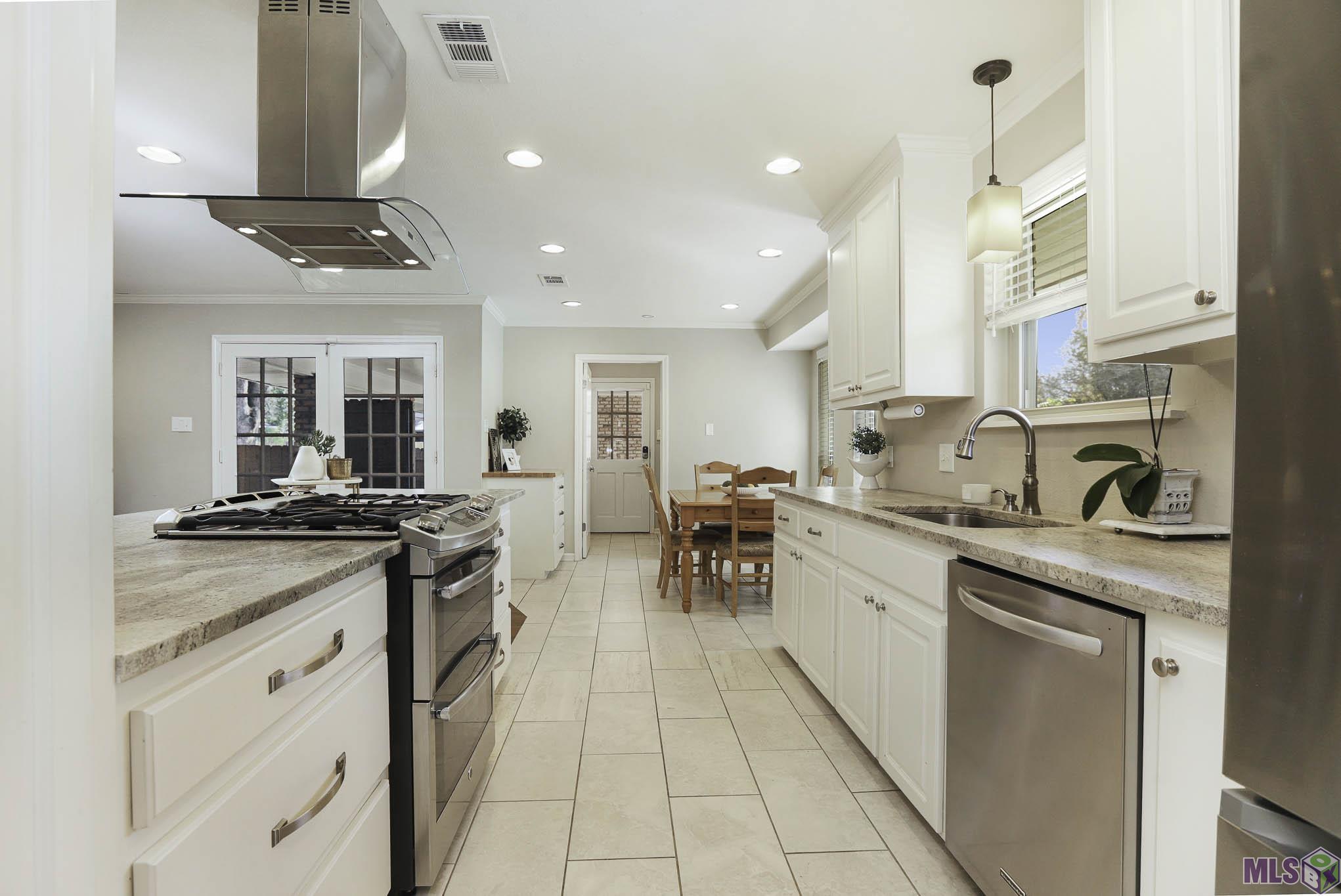 1314 Louray Drive Baton Rouge, LA 70808 - Photo 10 of 42