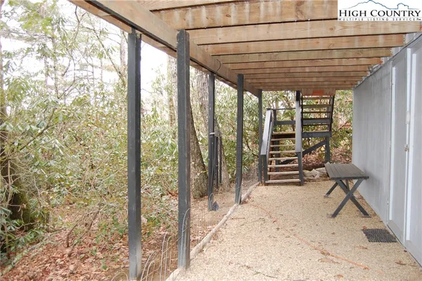 $375,000 | 202 Knoll Circle, Newland, NC 28657