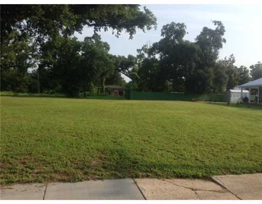 424 2nd Street Gulfport, MS 39507 - Photo 3 of 9 Additional Photo