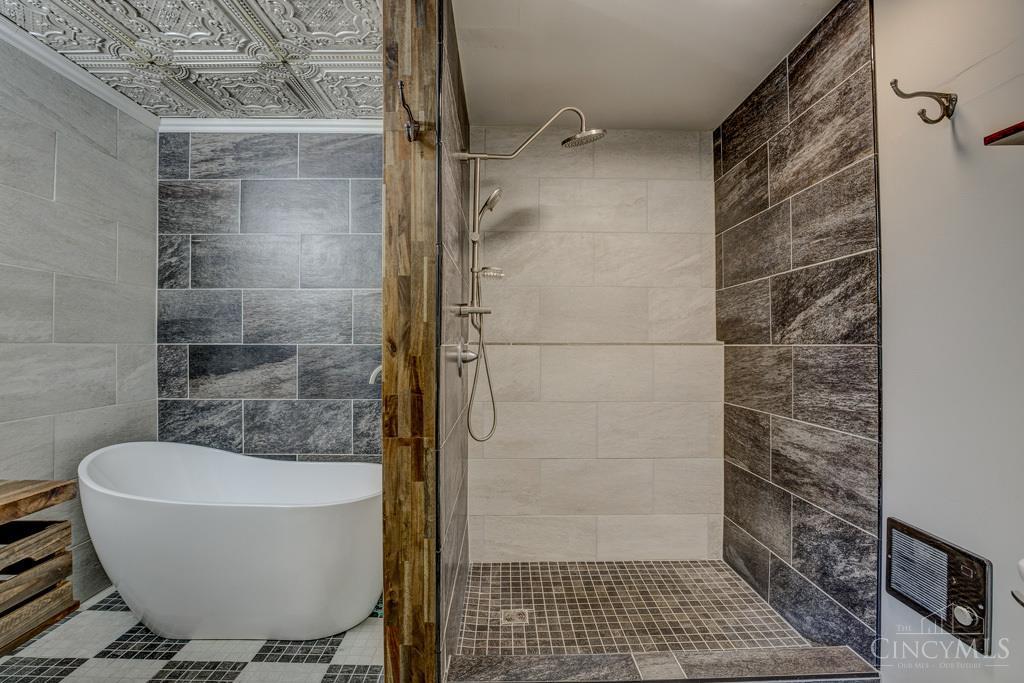 2546 West North Bend Road Cincinnati, OH 45239 - Photo 5 of 25 Gallery Image 5