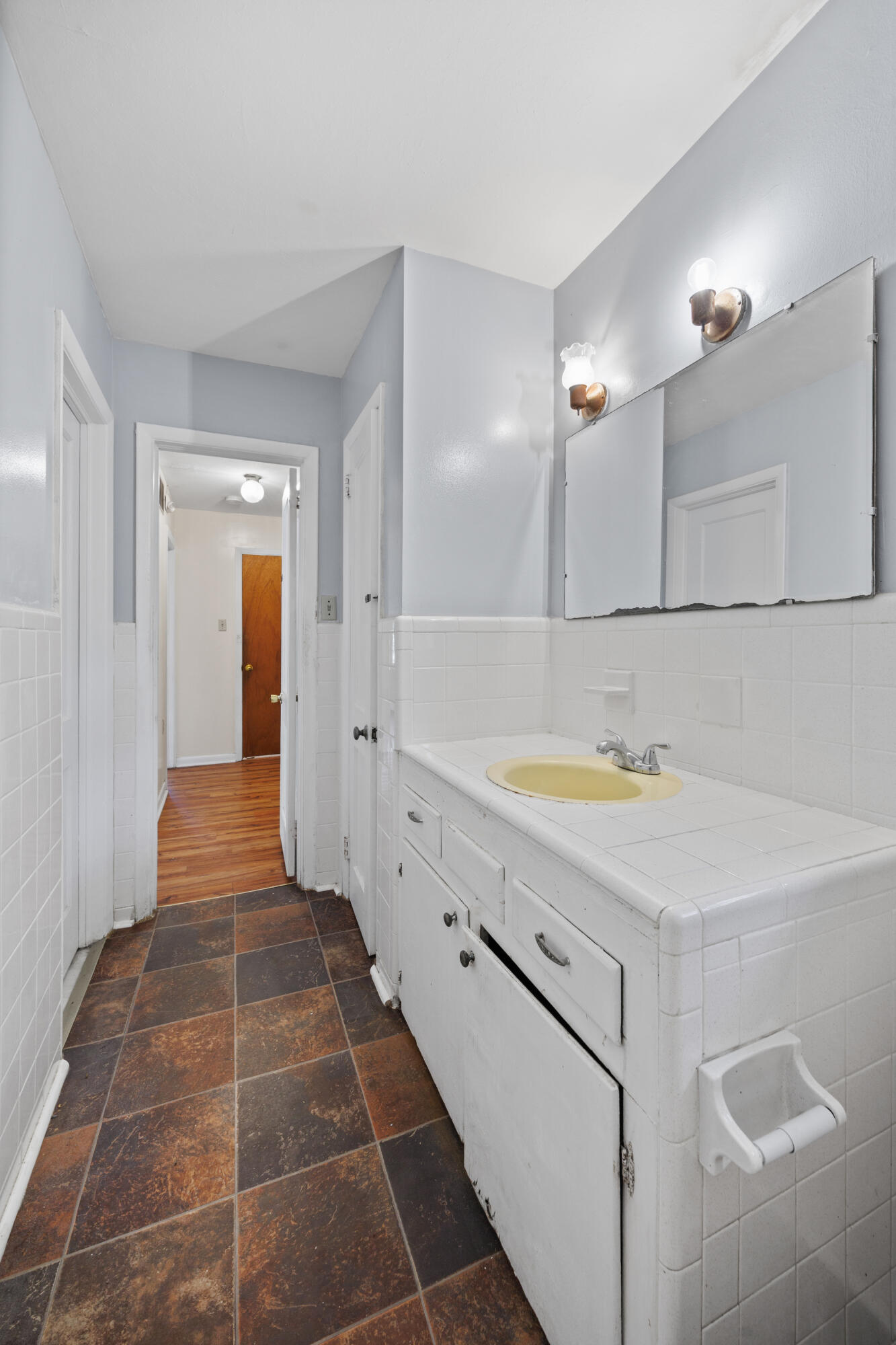3424 Trolley Line Road Aiken, SC 29801 - Photo 20 of 45 Additional View Primary Bathroom