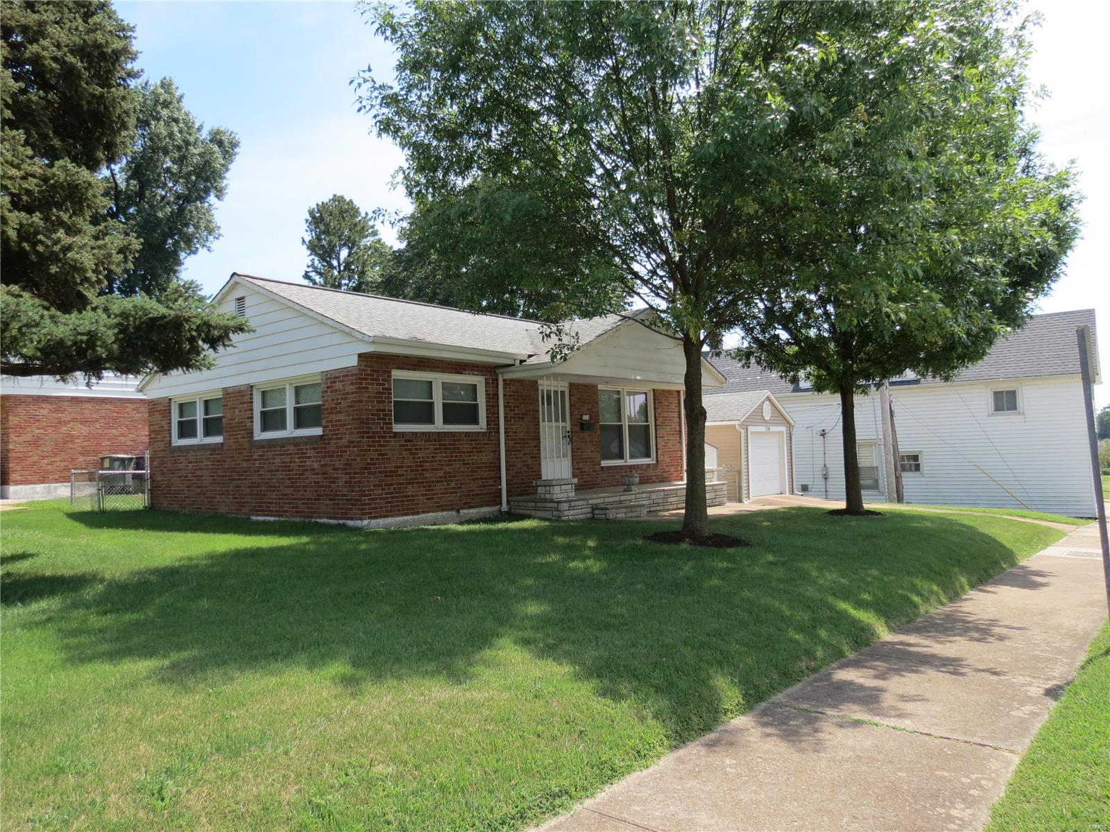 7318 Morgan Ford Road St. Louis, MO 63116 - Photo 1 of 20 Gallery Image 1