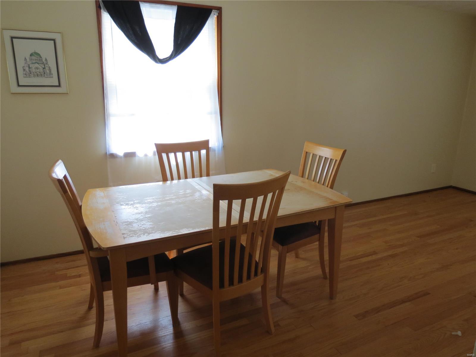 7318 Morgan Ford Road St. Louis, MO 63116 - Photo 5 of 20 Gallery Image 5