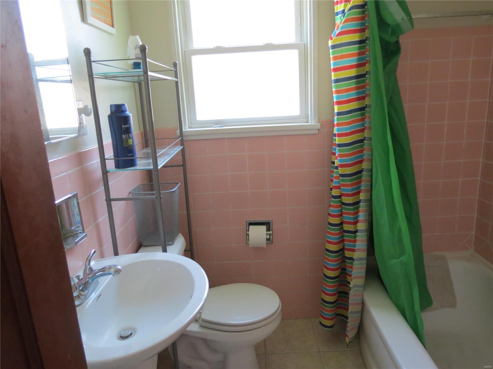 7318 Morgan Ford Road St. Louis, MO 63116 - Photo 7 of 20 Gallery Image 7