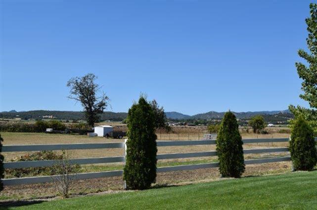 2661 Bransom Road Central Point, OR 97502 - Photo 25 of 25 a view of lake with a yard