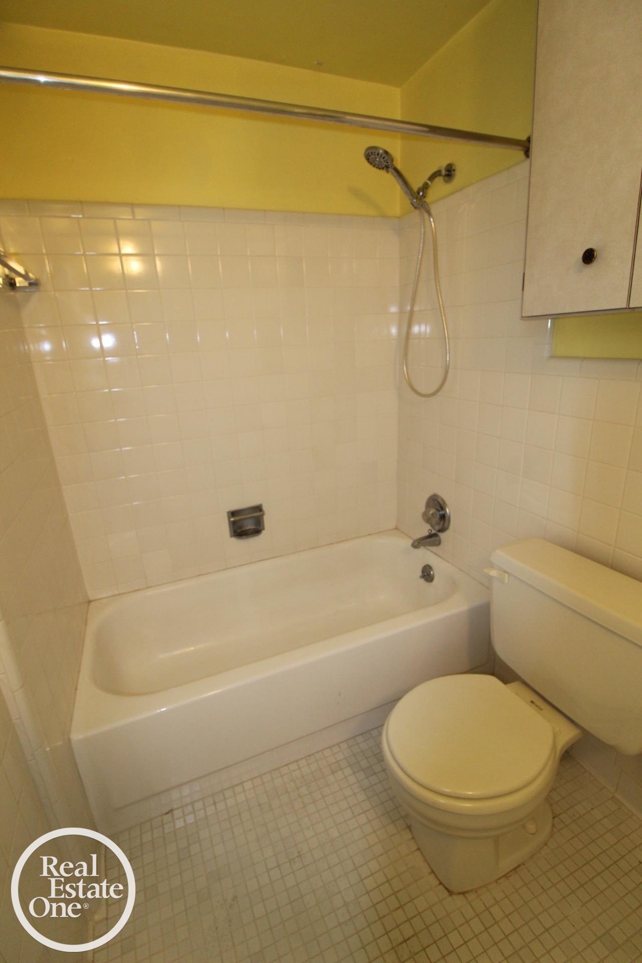 93 Moran Road Grosse Pointe Farms, MI 48236 - Photo 43 of 71