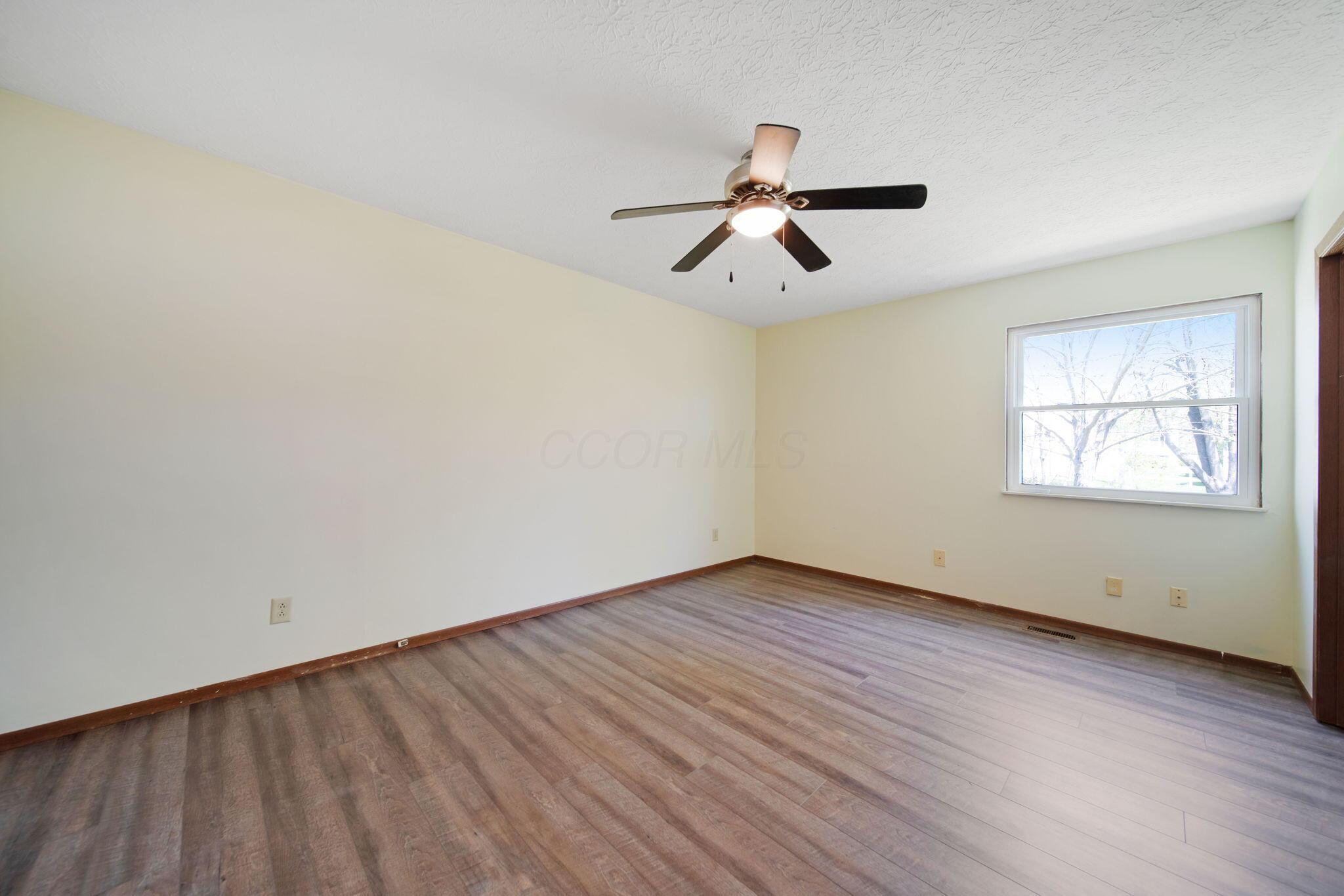 8240 Longhorn Road Powell, OH 43065 - Photo 12 of 30 12