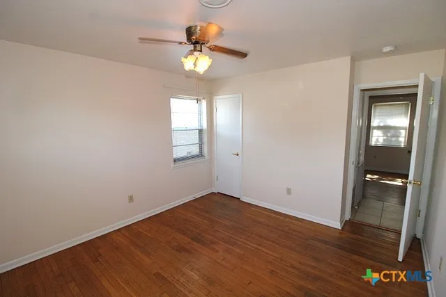 a view of a patio with yard