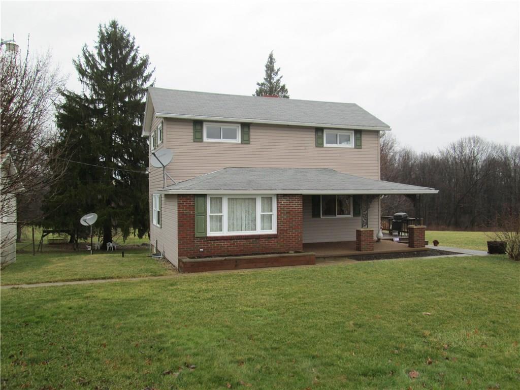 363 Moravia Road New Castle, PA 16102 - Photo 2 of 18