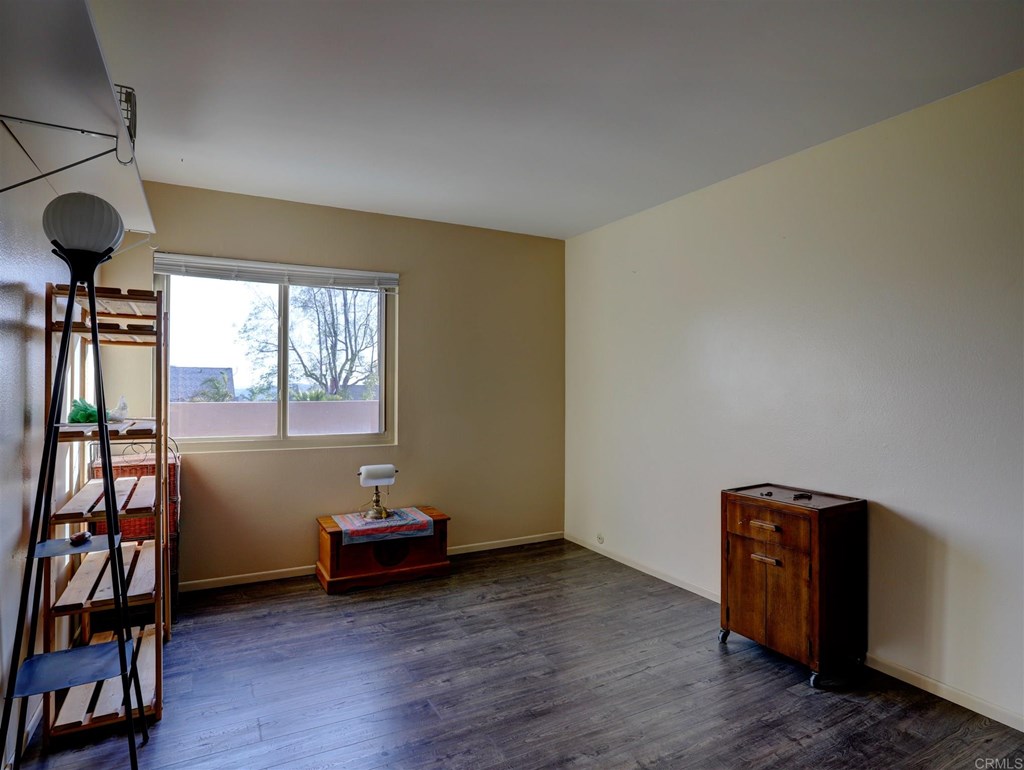 4050 Wooster Drive Oceanside, CA 92056 - Photo 12 of 38