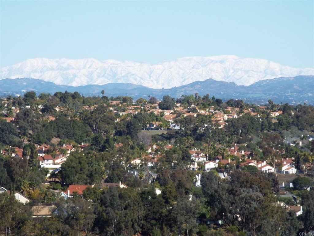 4050 Wooster Drive Oceanside, CA 92056 - Photo 6 of 38