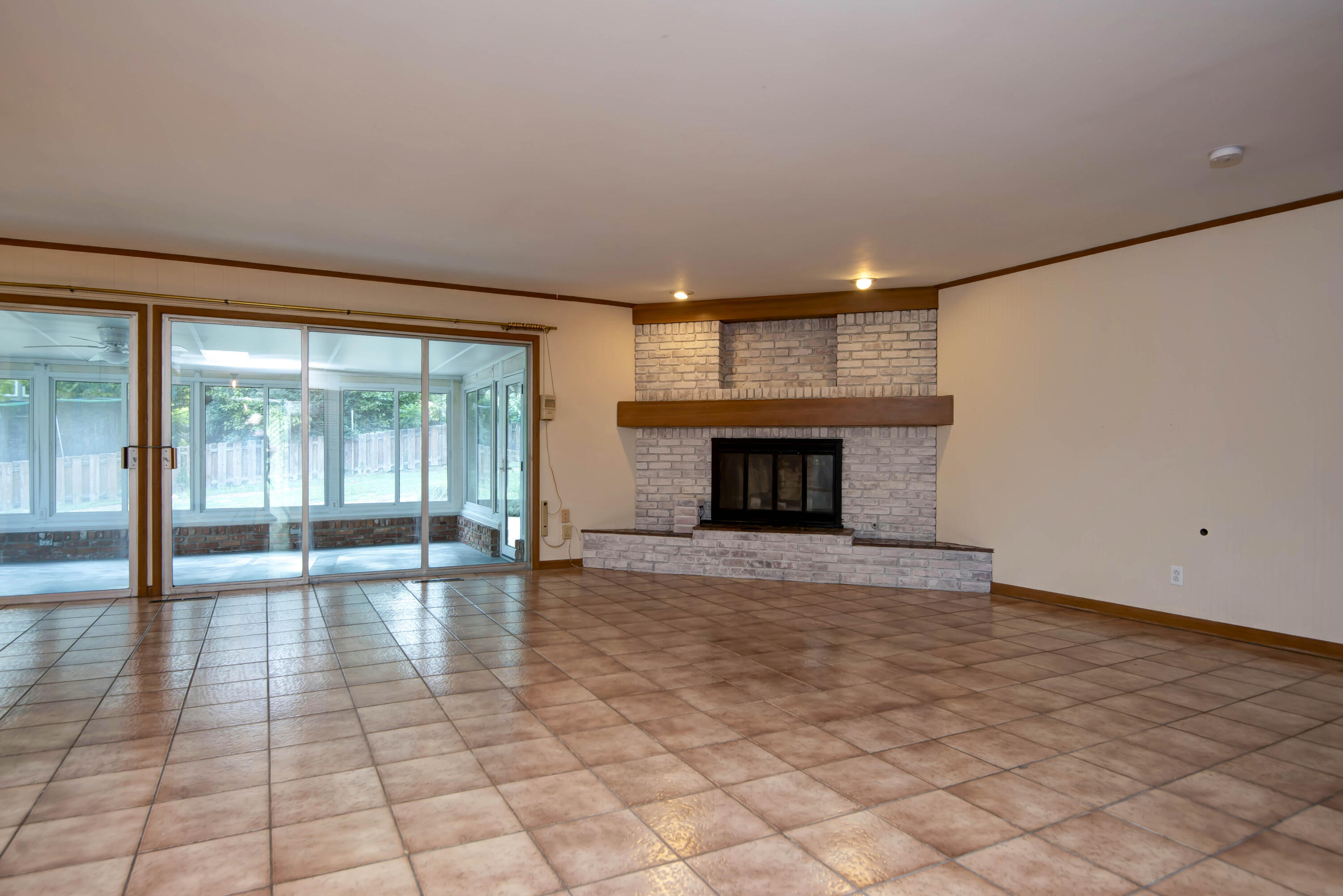 1508 South Essex Road Springfield, MO 65809 - Photo 14 of 54 Essex (27)