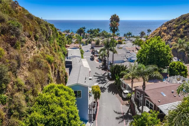 $424,000 | 30802 South Coast Highway, Unit K14, Laguna Beach, CA 92651