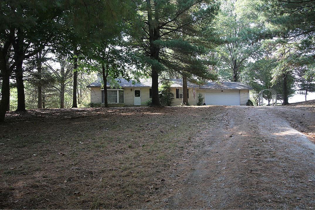 3803 Riehl Lane Godfrey, IL 62035 - Photo 2 of 15