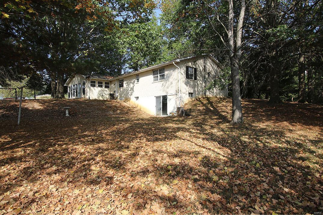 3803 Riehl Lane Godfrey, IL 62035 - Photo 3 of 15