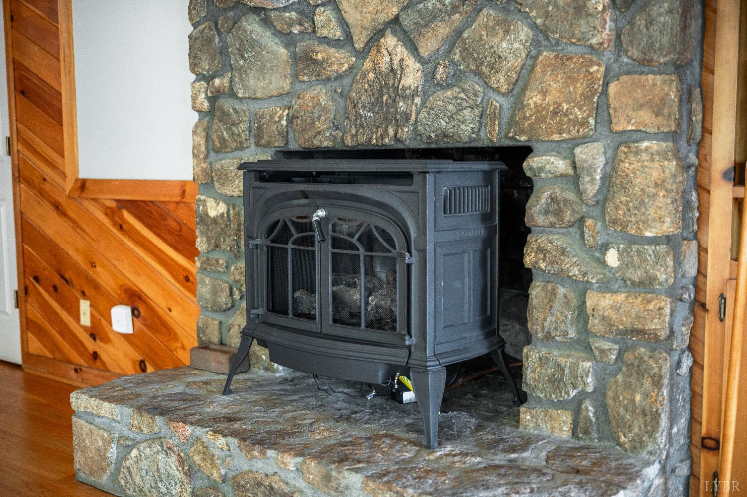 5271 Old Cifax Road Forest, VA 24551 - Photo 24 of 98 Gallery Image 24