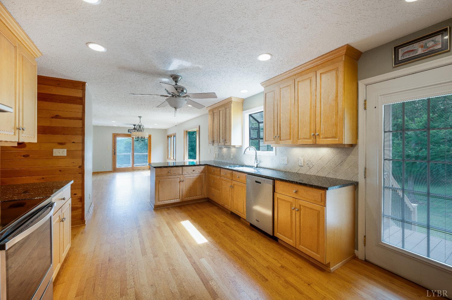 5271 Old Cifax Road Forest, VA 24551 - Photo 10 of 98 Gallery Image 10