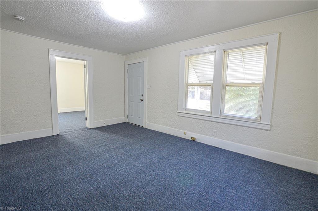 212 Hodgin Street High Point, NC 27262 - Photo 12 of 22 Gallery Image 12