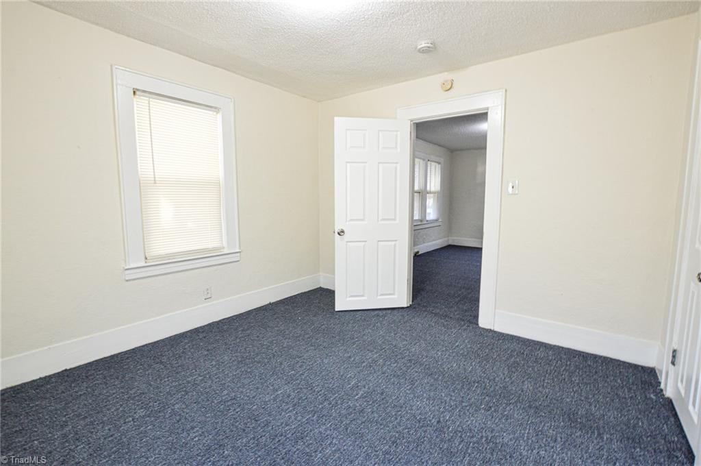 212 Hodgin Street High Point, NC 27262 - Photo 14 of 22 Gallery Image 14