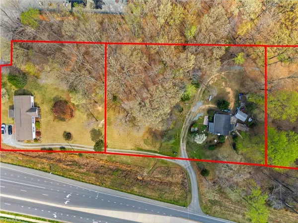 $1,000,000 | 1220 South Fifth Street, Mebane, NC 27302