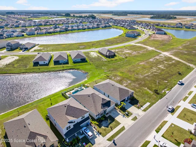 $499,900 | 1216 Kylar Drive Northwest, Palm Bay, FL 32907