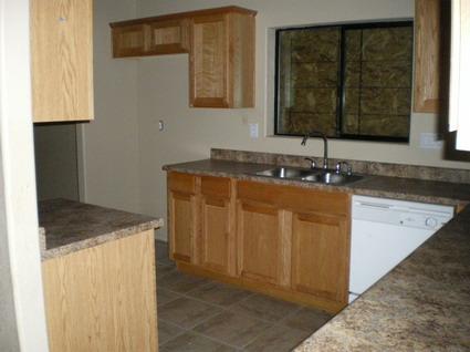 527 West Chipman Road Phoenix, AZ 85041 - Photo 3 of 5 kitchen