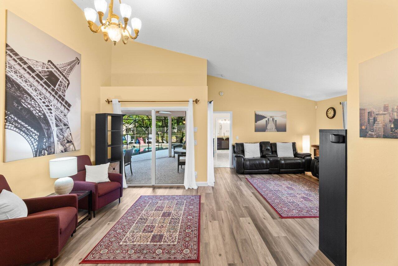 22525 Swordfish Drive Boca Raton, FL 33428 - Photo 11 of 41 011-22525SwordfishDrive-BocaRaton-FL-334