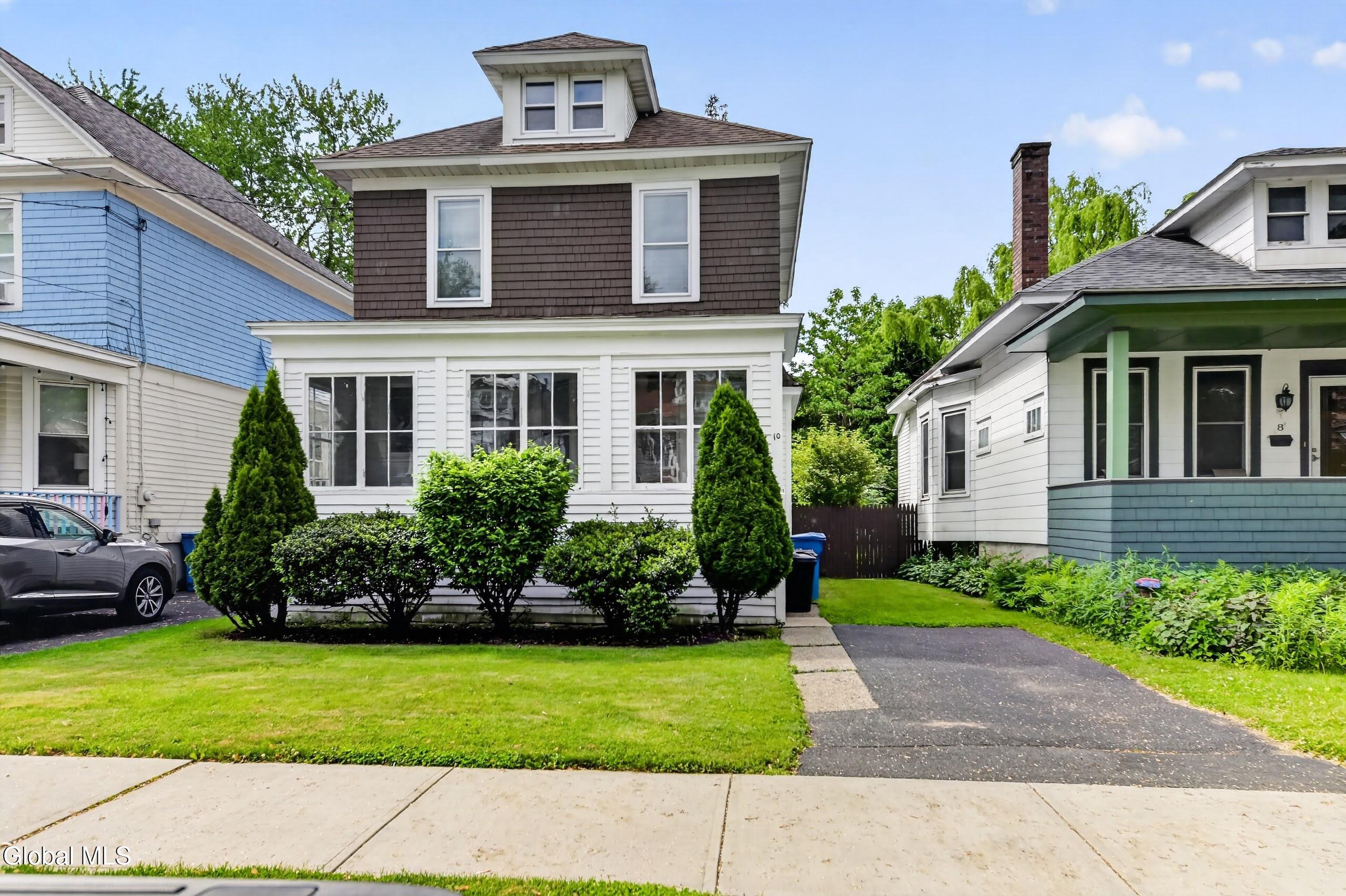10 Matilda Street Albany, NY 12209 - Photo 1 of 40 AHH_9616