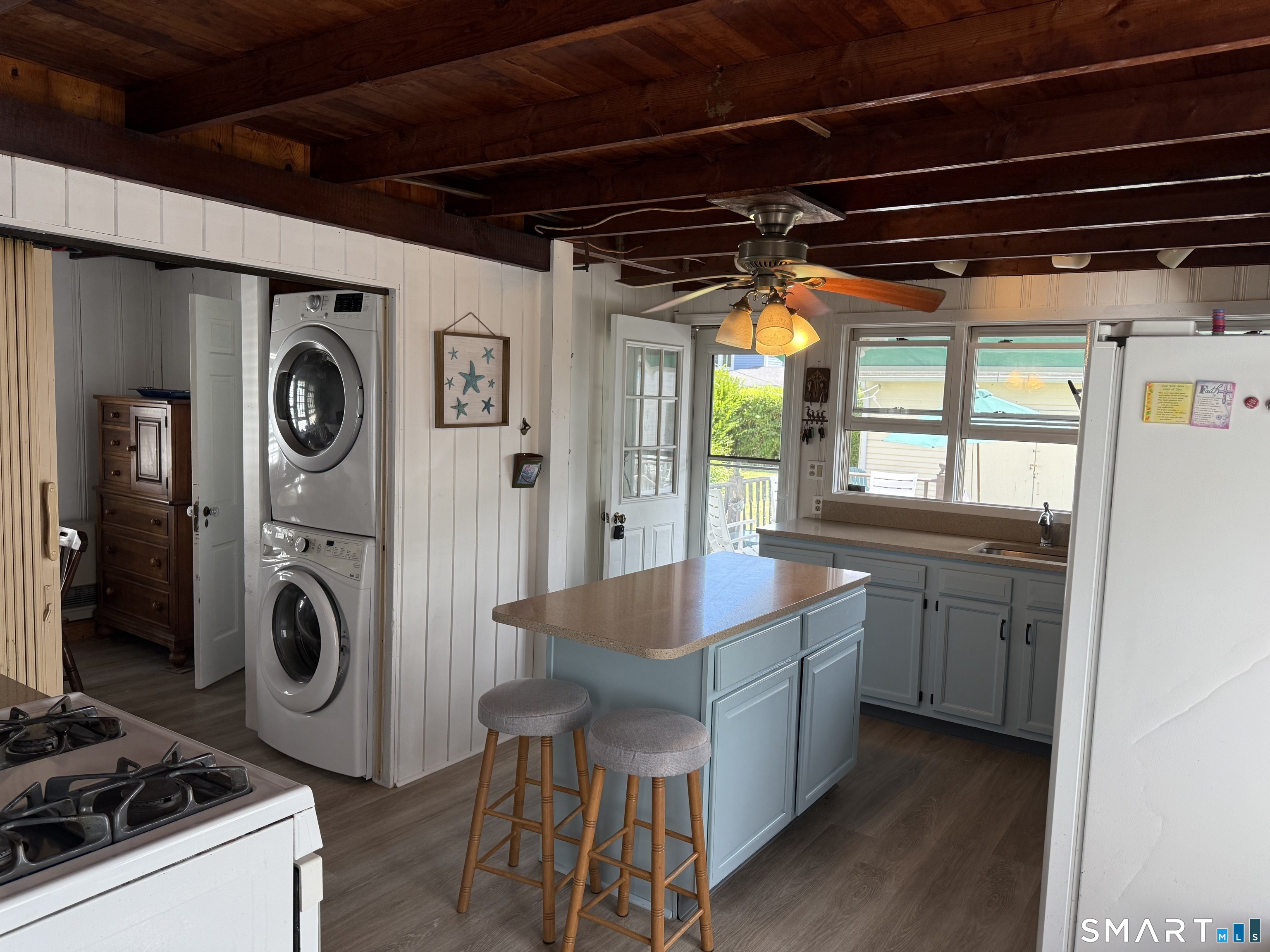 16 Springfield Road Old Lyme, CT 06371 - Photo 11 of 19 Gallery Image 11
