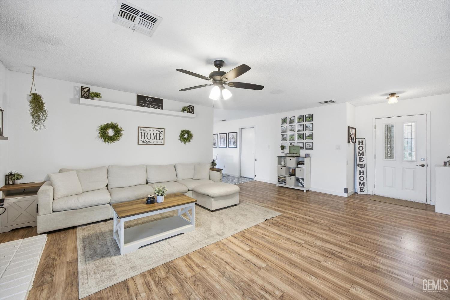 Undisclosed Address Tehachapi, CA 93561 - Photo 16 of 46