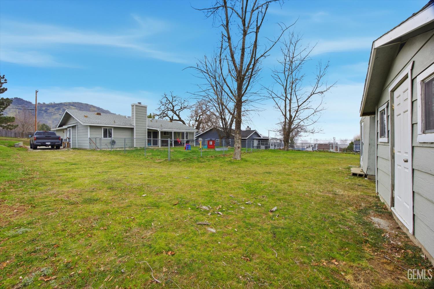 Undisclosed Address Tehachapi, CA 93561 - Photo 35 of 46