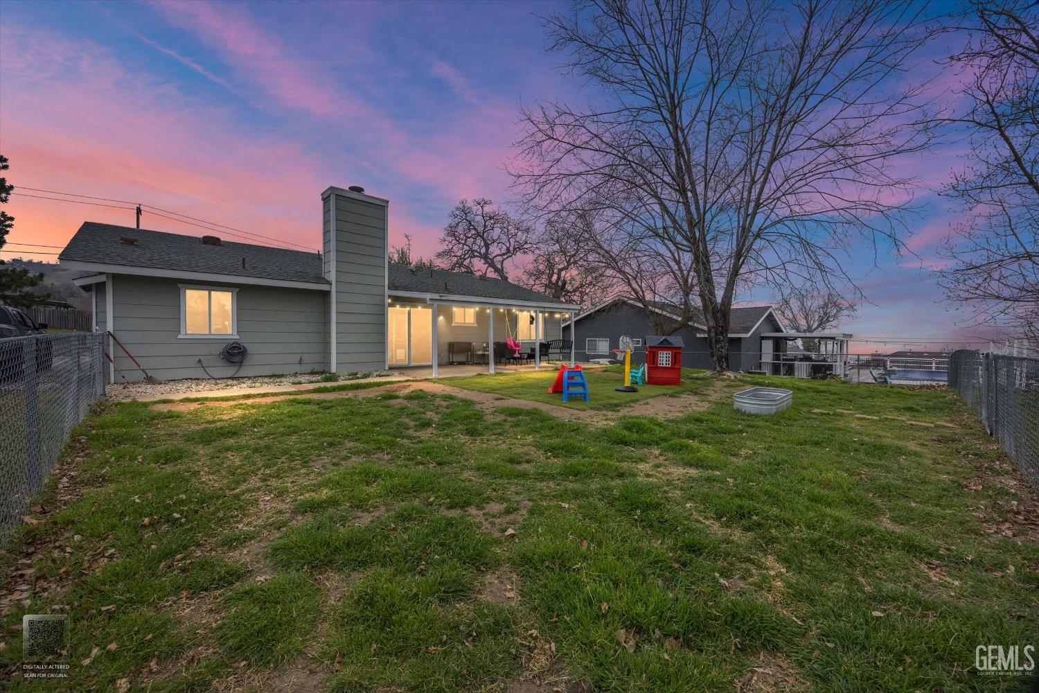 Undisclosed Address Tehachapi, CA 93561 - Photo 40 of 46 a front view of house with yard and green space