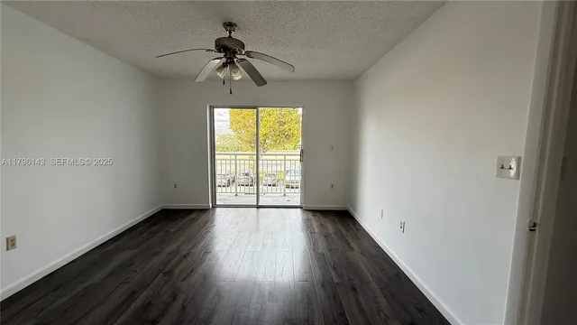 $259,000 | 8560 Southwest 212th Street, Unit 203, Cutler Bay, FL 33189