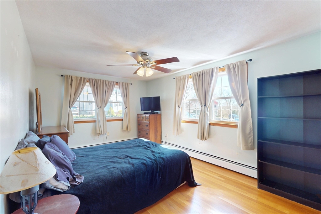 38 Hillcrest Road Waltham, MA 02451 - Photo 21 of 42