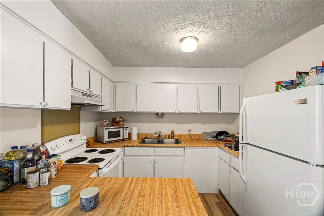 9 Hampstead Avenue Savannah, GA 31405 - Photo 16 of 39