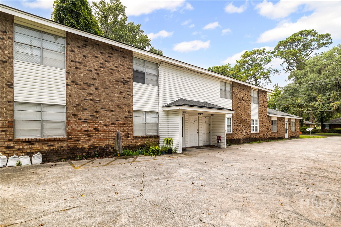 9 Hampstead Avenue Savannah, GA 31405 - Photo 9 of 39