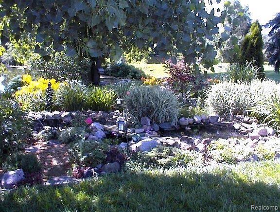 1445 Raleigh Drive Brighton, MI 48114 - Photo 13 of 17 Summerpond
