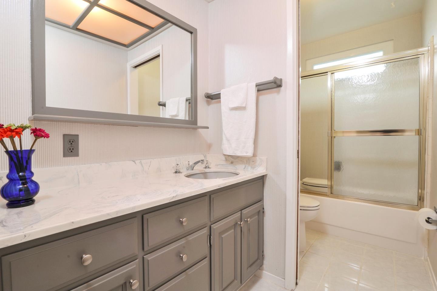 1045 Everglades Drive Pacifica, CA 94044 - Photo 14 of 30