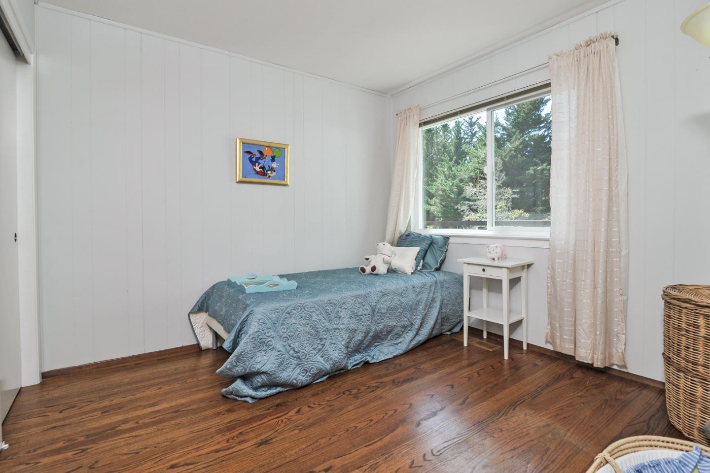 1045 Everglades Drive Pacifica, CA 94044 - Photo 15 of 30
